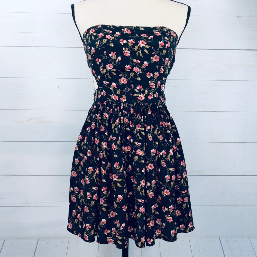 Forever 21 Strapless Halter Dress Size Small - Picture 3 of 11